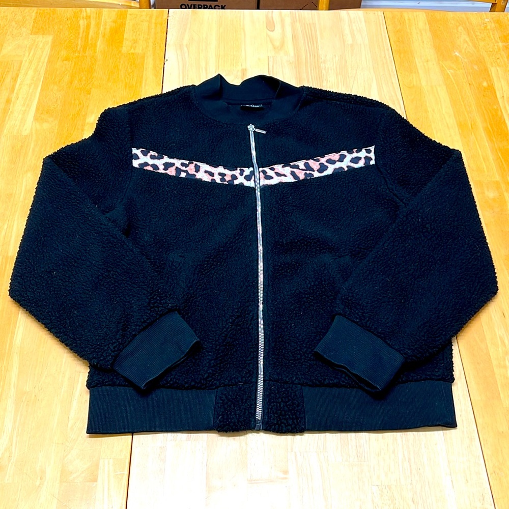 Zyia Active Zip Up Sweater